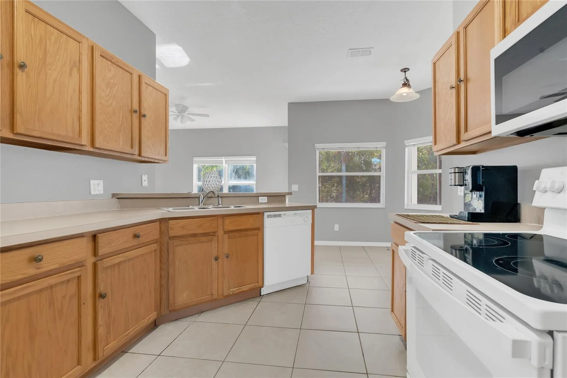 2526 Volta Circle Kissimmee FL 34746