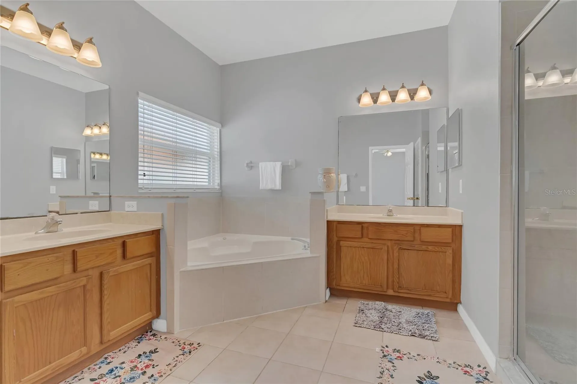 2526 Volta Circle Kissimmee FL 34746