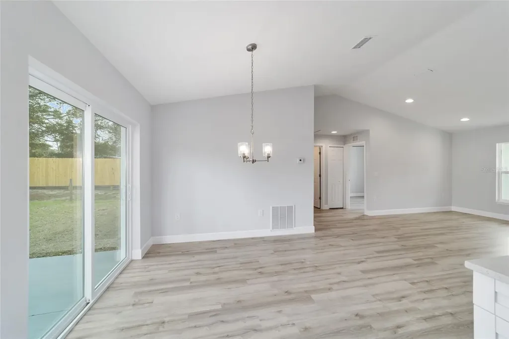 1802 SW Hilliard Avenue Dunnellon FL 34431