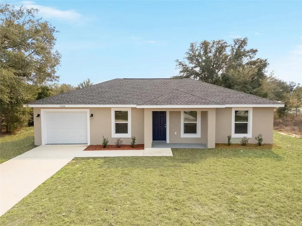 1802 SW Hilliard Avenue Dunnellon FL 34431