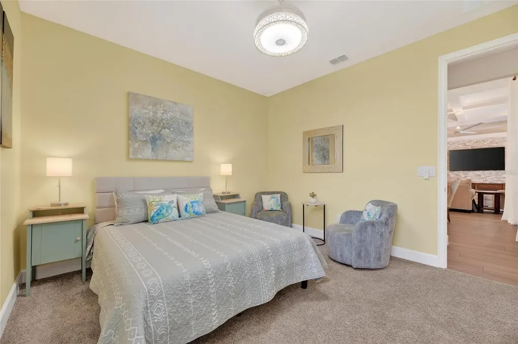 851 Manns Harbor Drive Apollo Beach FL 33572