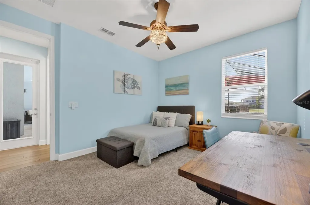 851 Manns Harbor Drive Apollo Beach FL 33572
