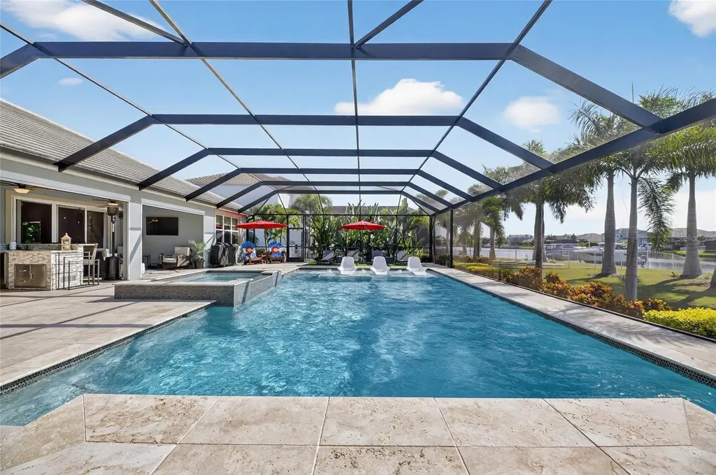 851 Manns Harbor Drive Apollo Beach FL 33572