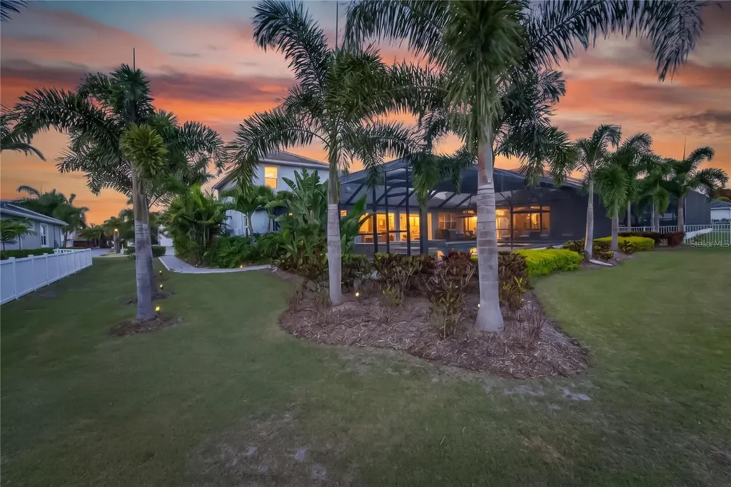 851 Manns Harbor Drive Apollo Beach FL 33572