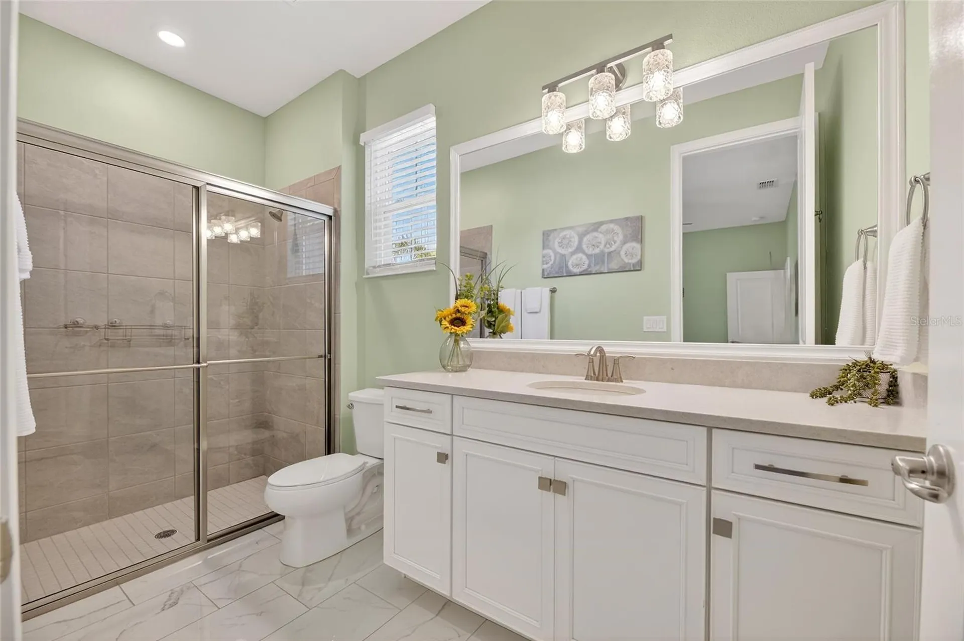 851 Manns Harbor Drive Apollo Beach FL 33572