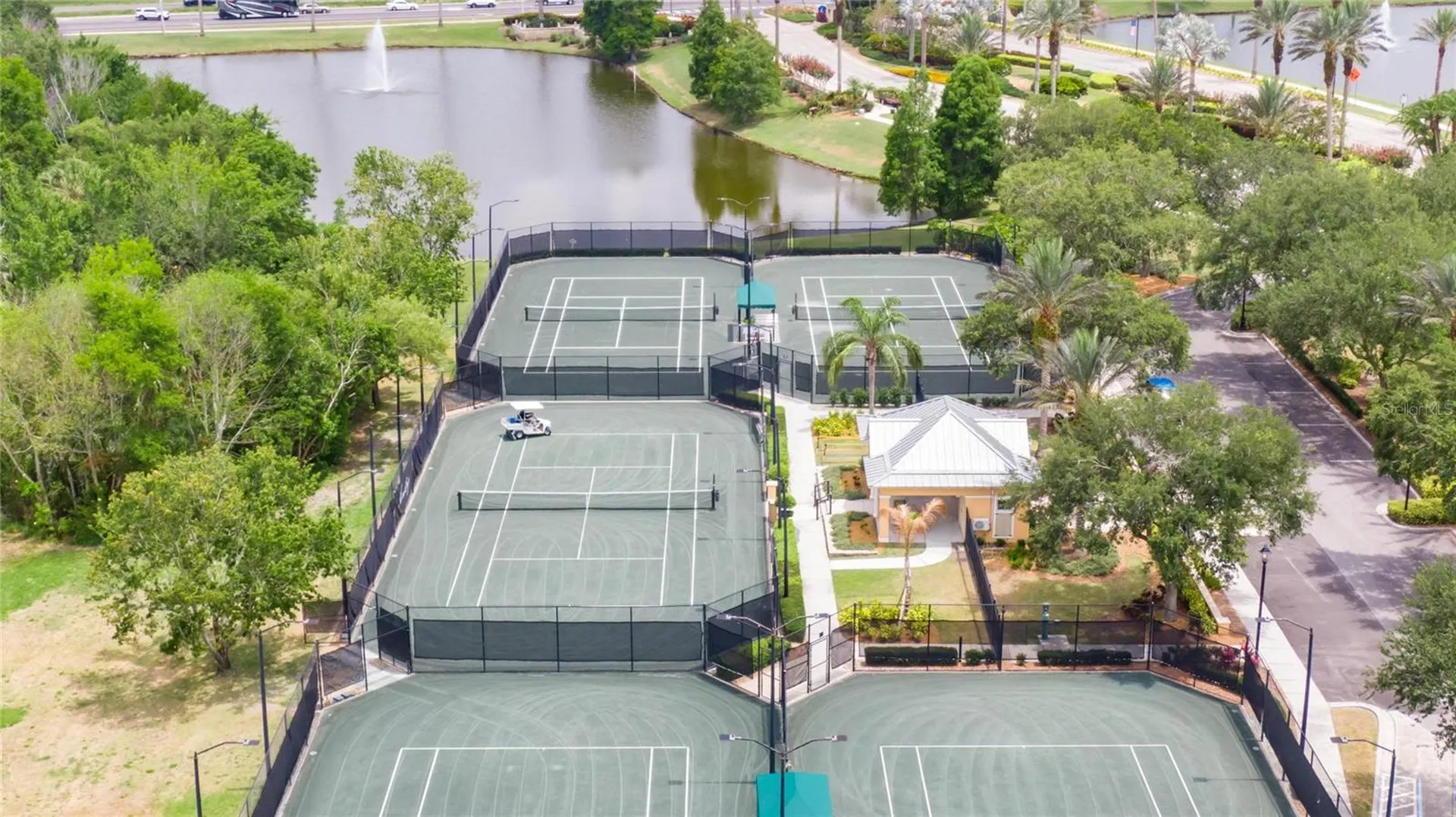 851 Manns Harbor Drive Apollo Beach FL 33572
