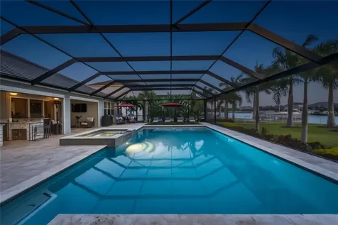 851 Manns Harbor Drive Apollo Beach FL 33572