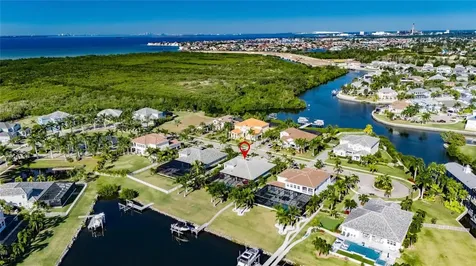 851 Manns Harbor Drive Apollo Beach FL 33572