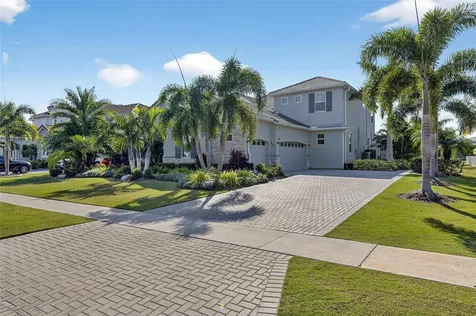 851 Manns Harbor Drive Apollo Beach FL 33572