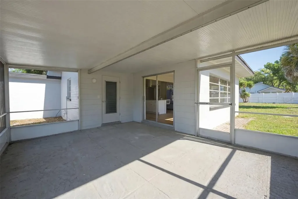 2065 Derbyshire Road Maitland FL 32751