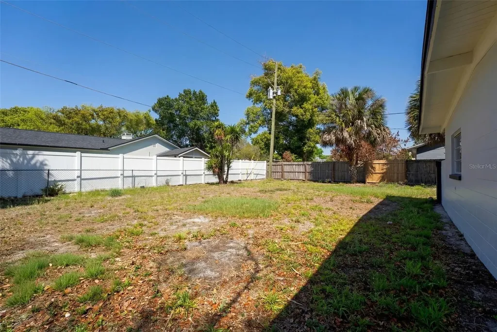 2065 Derbyshire Road Maitland FL 32751