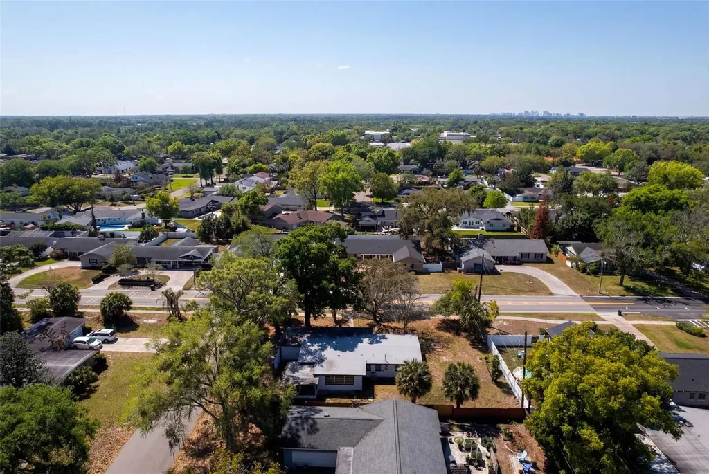 2065 Derbyshire Road Maitland FL 32751
