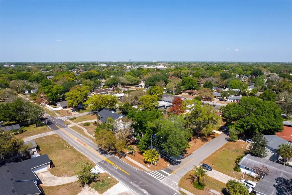 2065 Derbyshire Road Maitland FL 32751