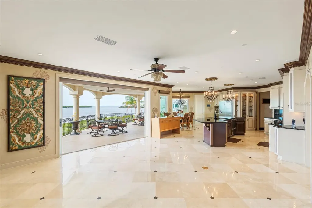 2115 Alexis Court Tarpon Springs FL 34689