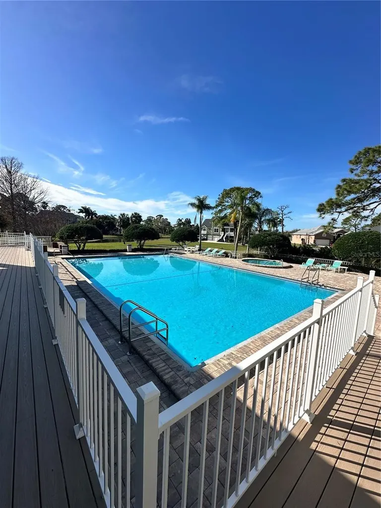 2115 Alexis Court Tarpon Springs FL 34689