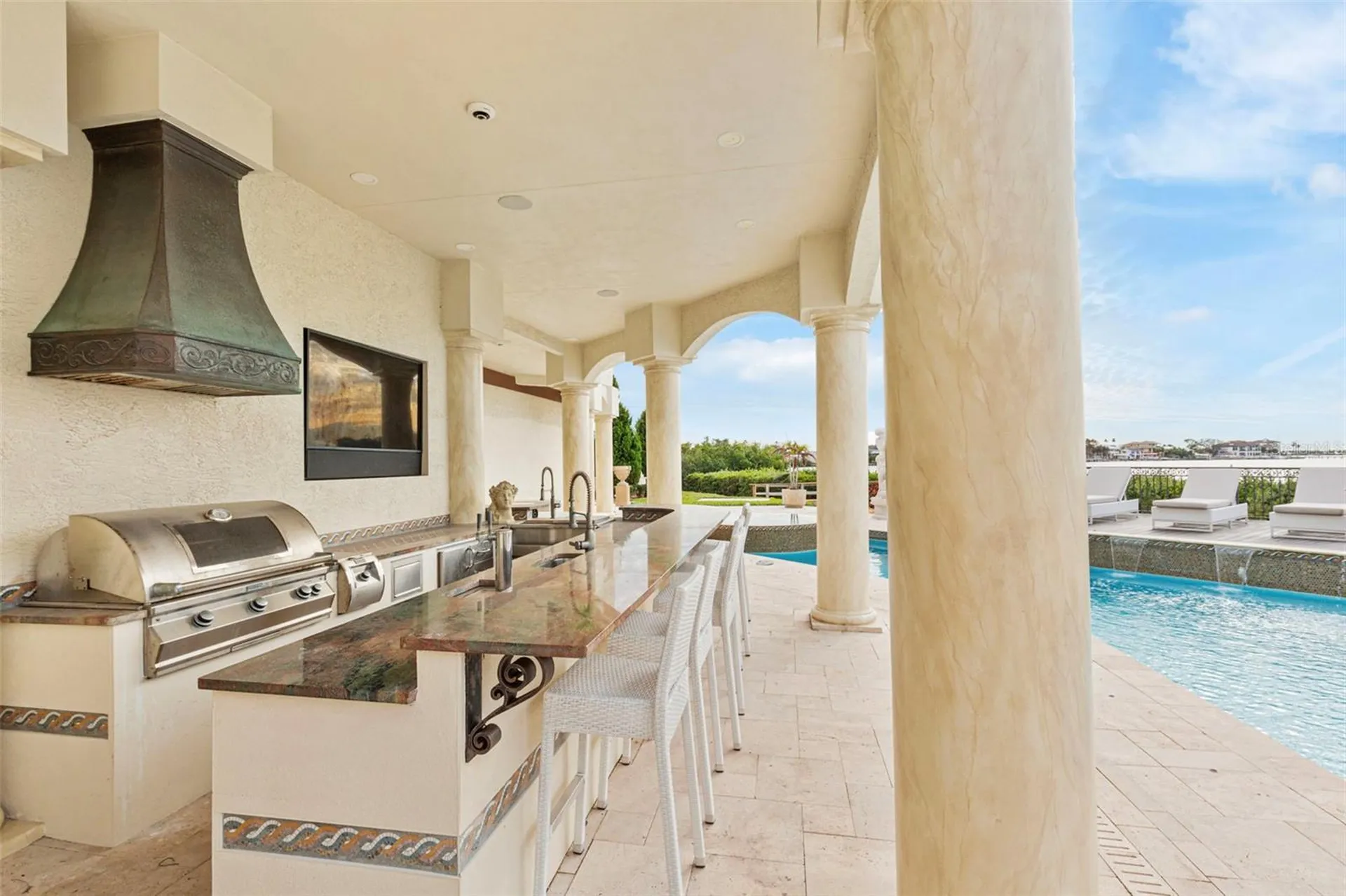 2115 Alexis Court Tarpon Springs FL 34689