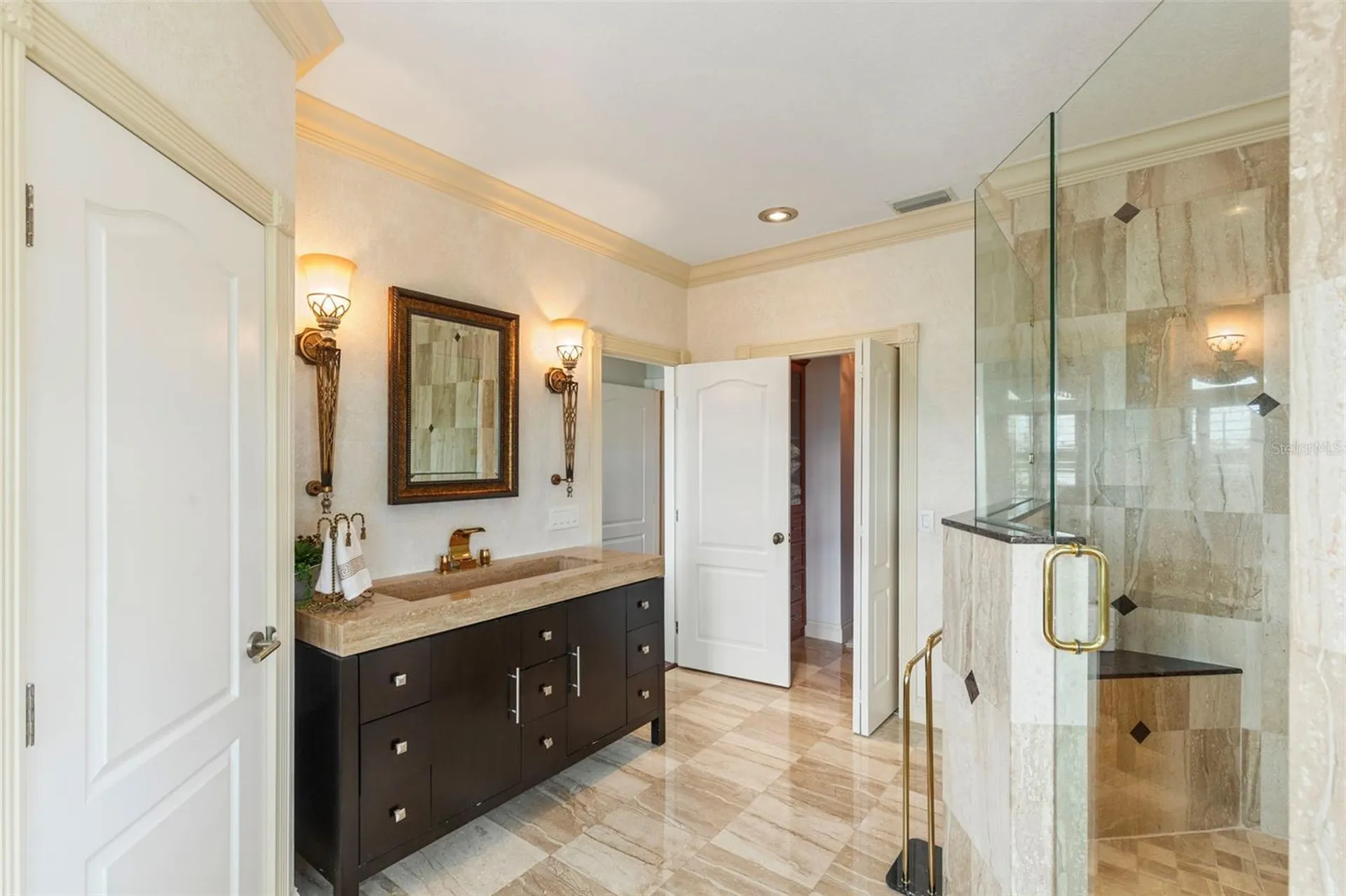 2115 Alexis Court Tarpon Springs FL 34689