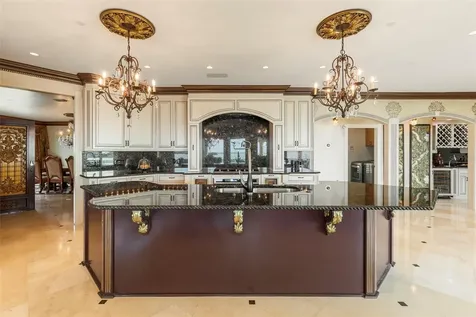 2115 Alexis Court Tarpon Springs FL 34689
