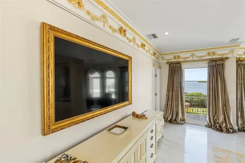 2115 Alexis Court Tarpon Springs FL 34689