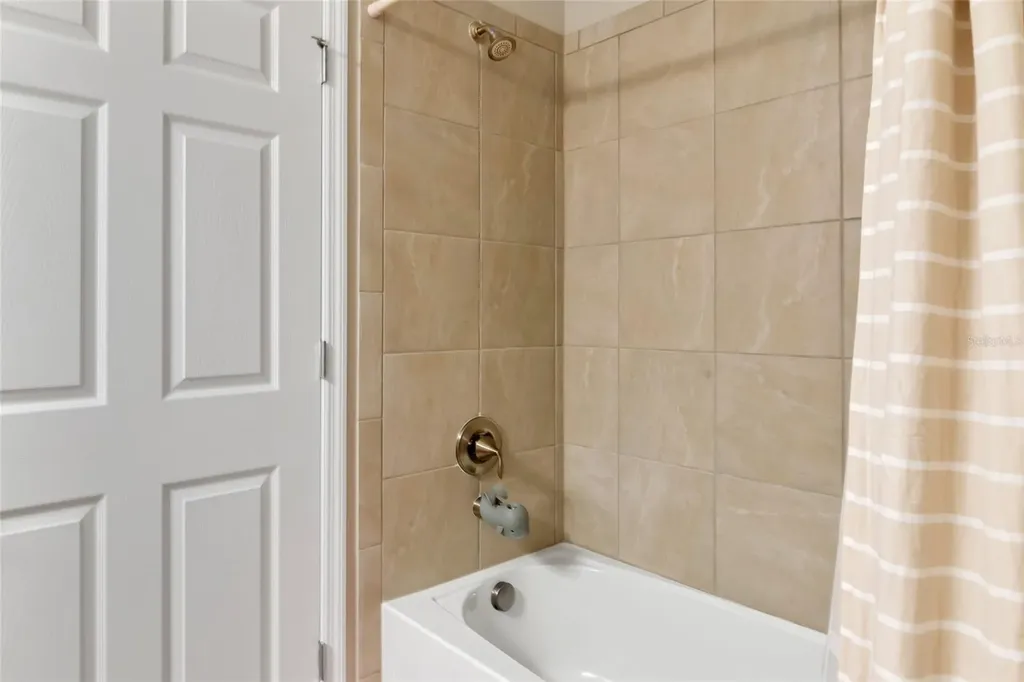 5307 Senza Trail Palmetto FL 34221