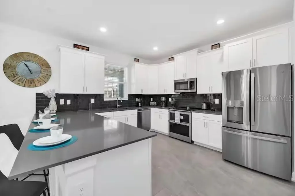 9092 Sommerset Hills Drive Davenport FL 33896