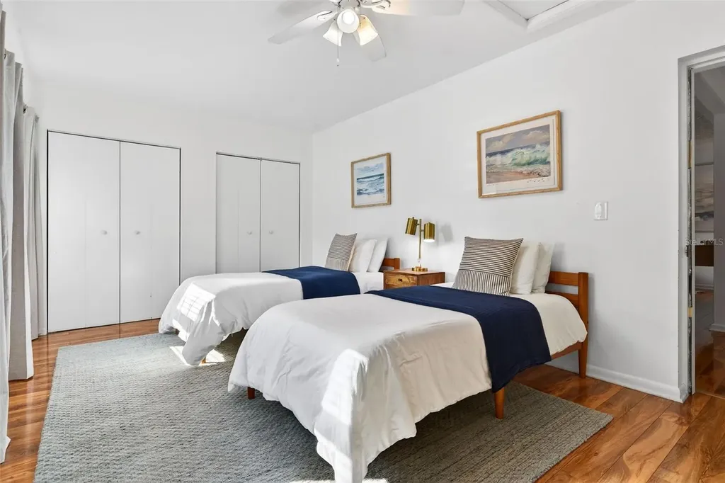6215 Rodgers Avenue Sarasota FL 34231