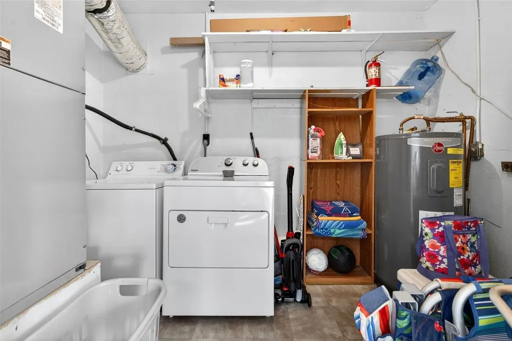 6215 Rodgers Avenue Sarasota FL 34231
