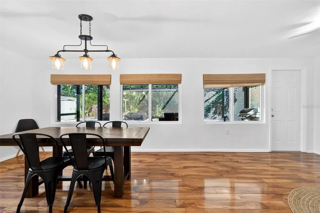6215 Rodgers Avenue Sarasota FL 34231
