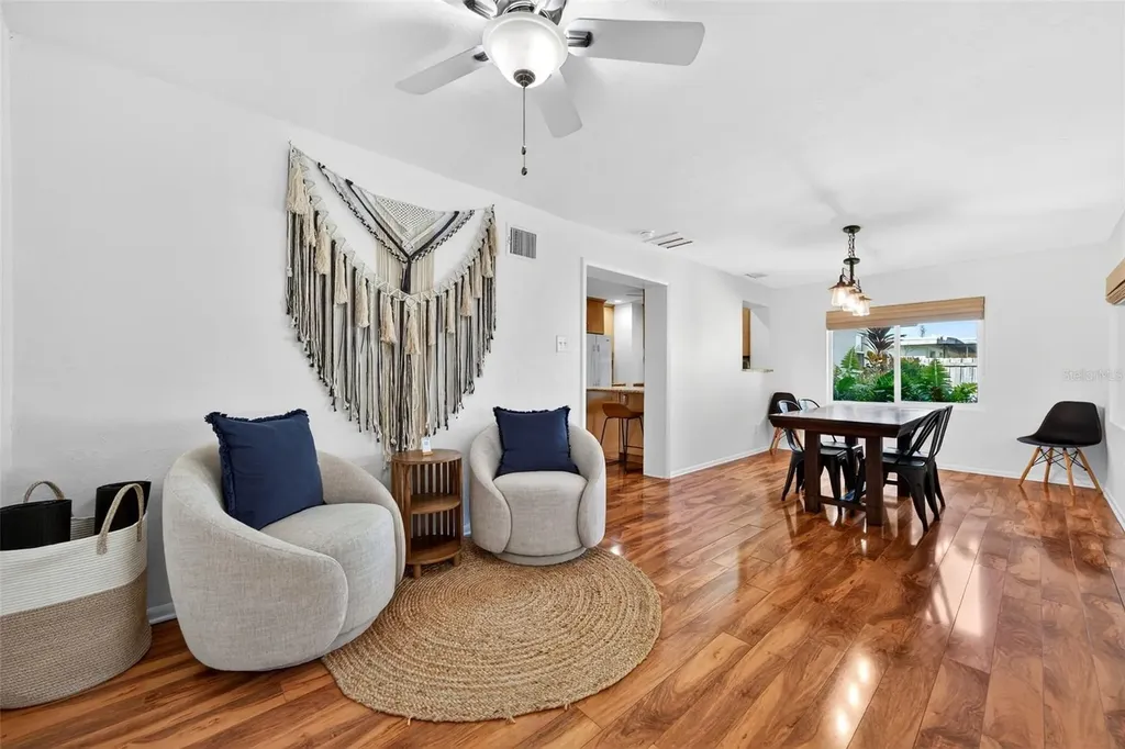 6215 Rodgers Avenue Sarasota FL 34231