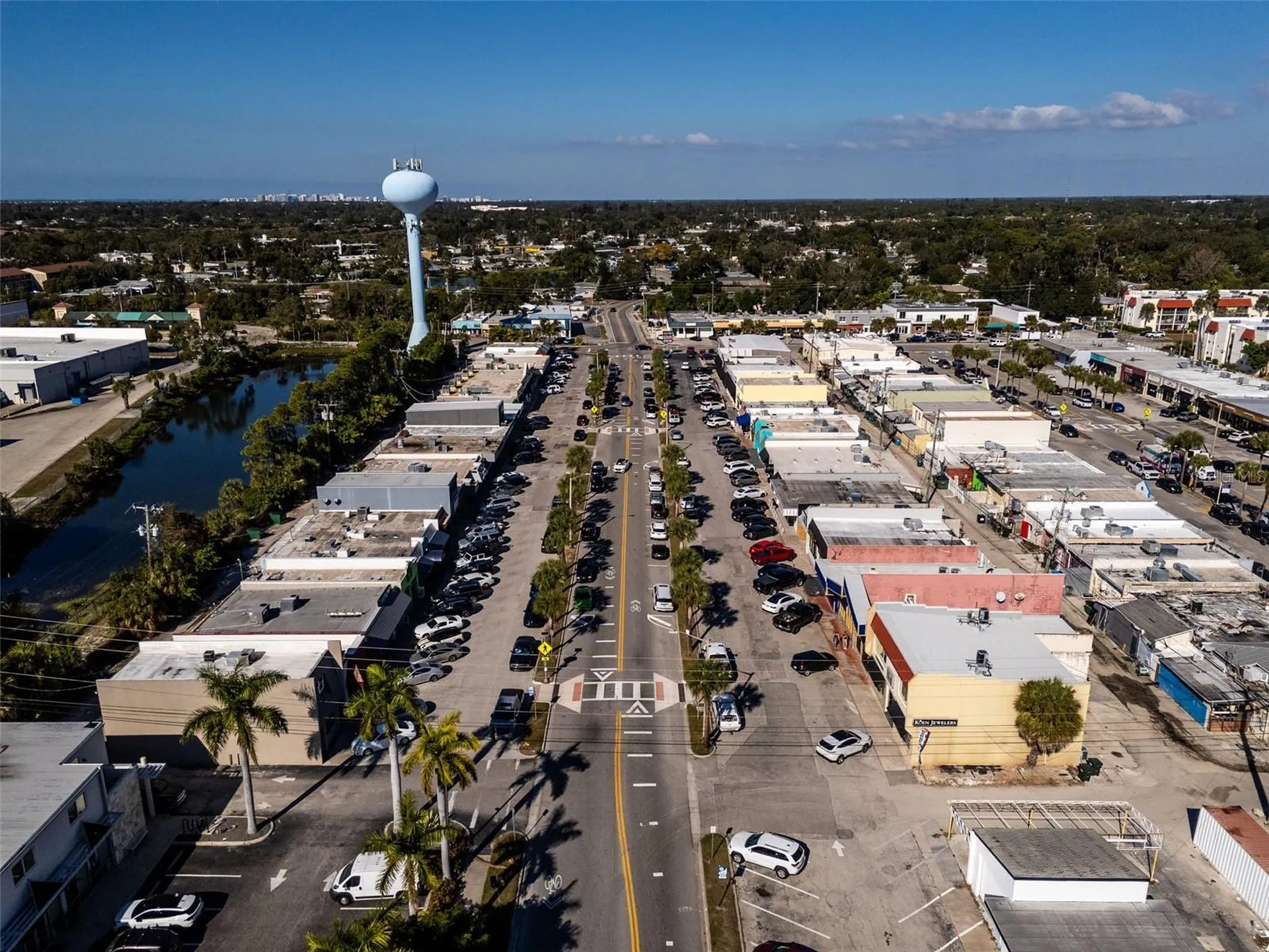 6215 Rodgers Avenue Sarasota FL 34231