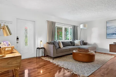 6215 Rodgers Avenue Sarasota FL 34231
