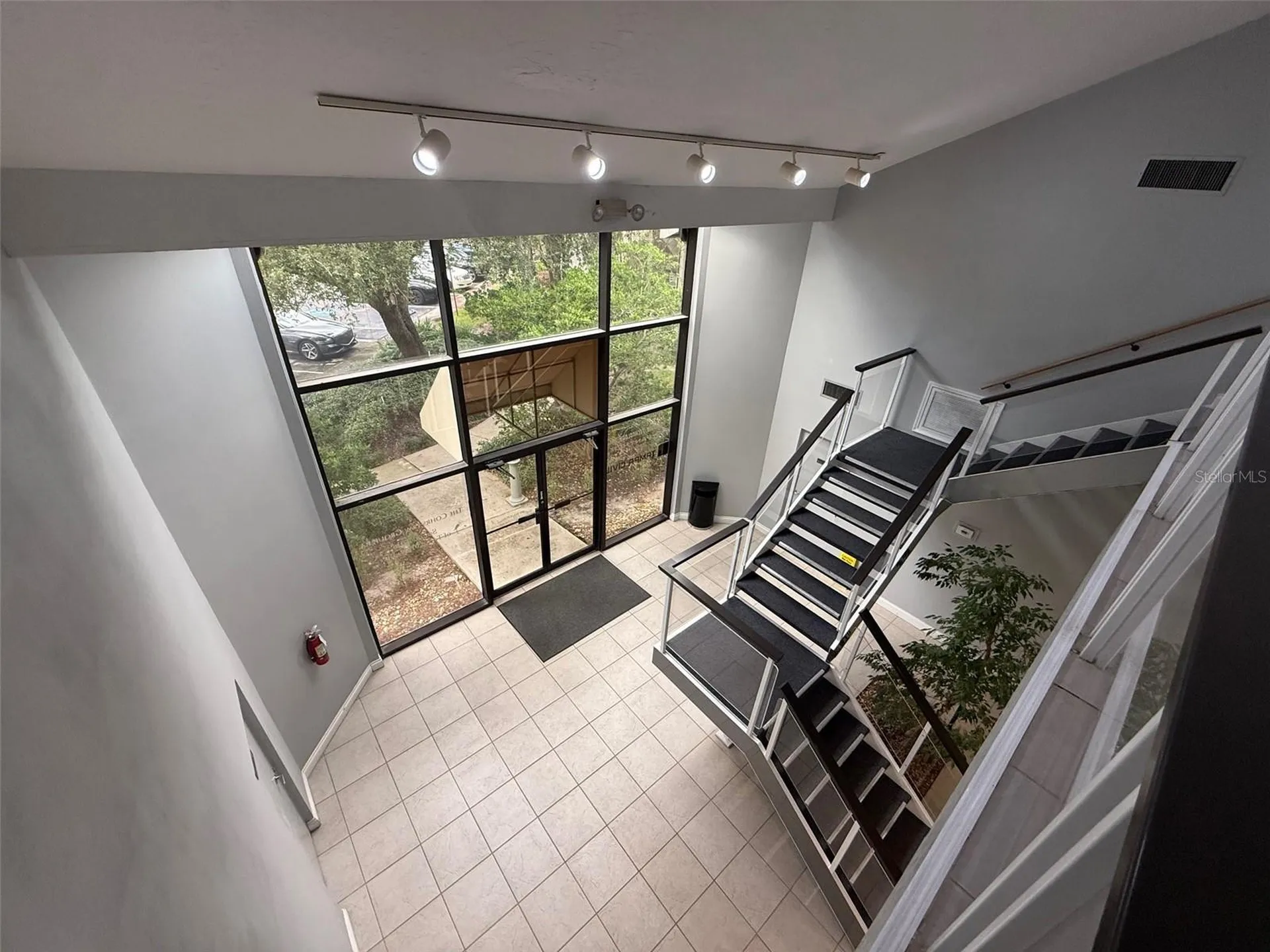 2841 Executive Drive Clearwater FL 33762