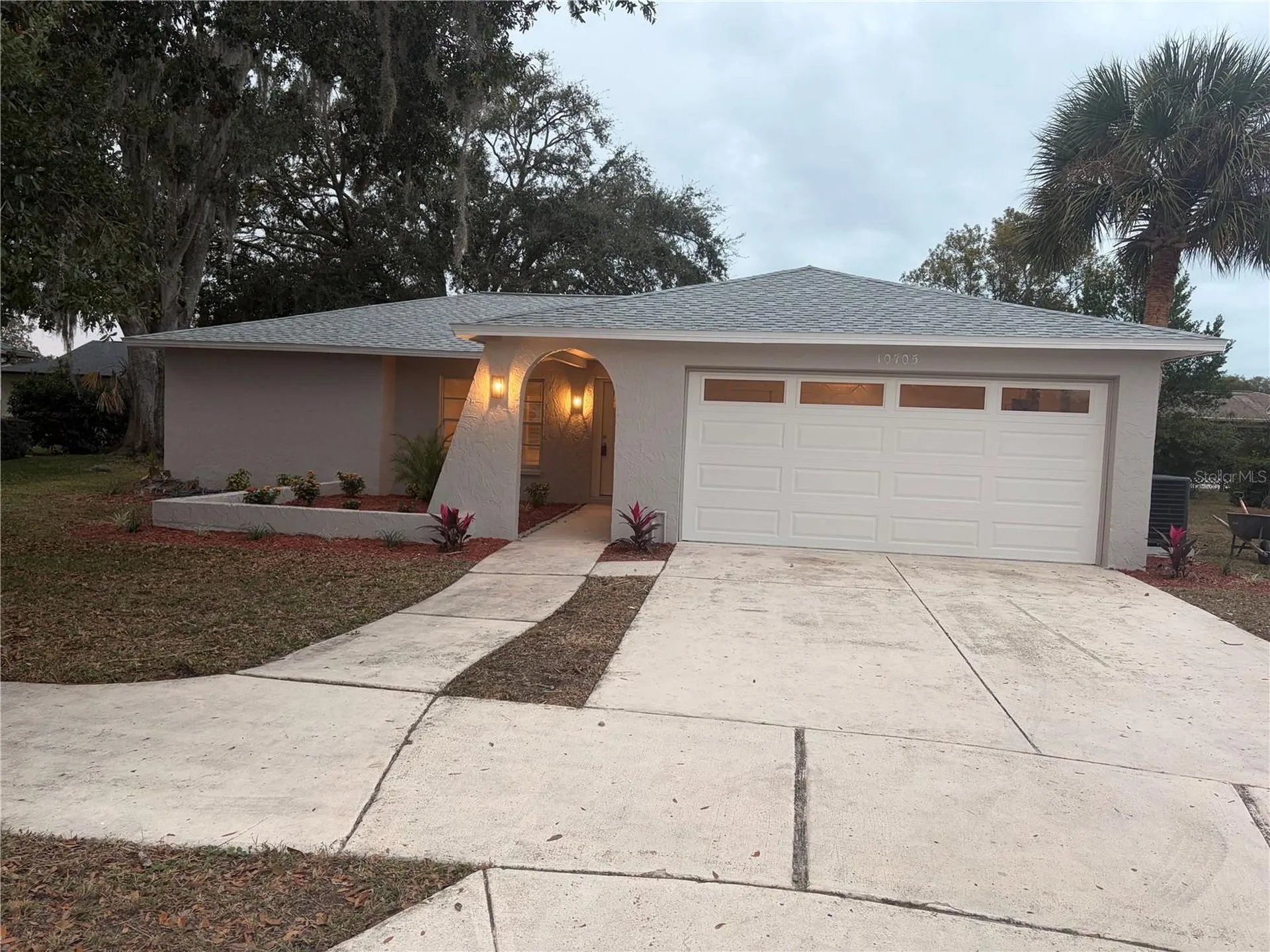 10705 Tonapa Loop Port Richey FL 34668