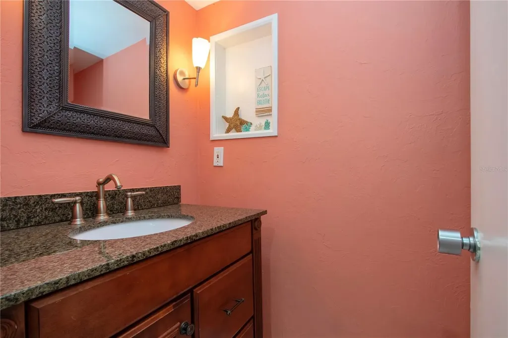 1500 Cove II Place Sarasota FL 34242