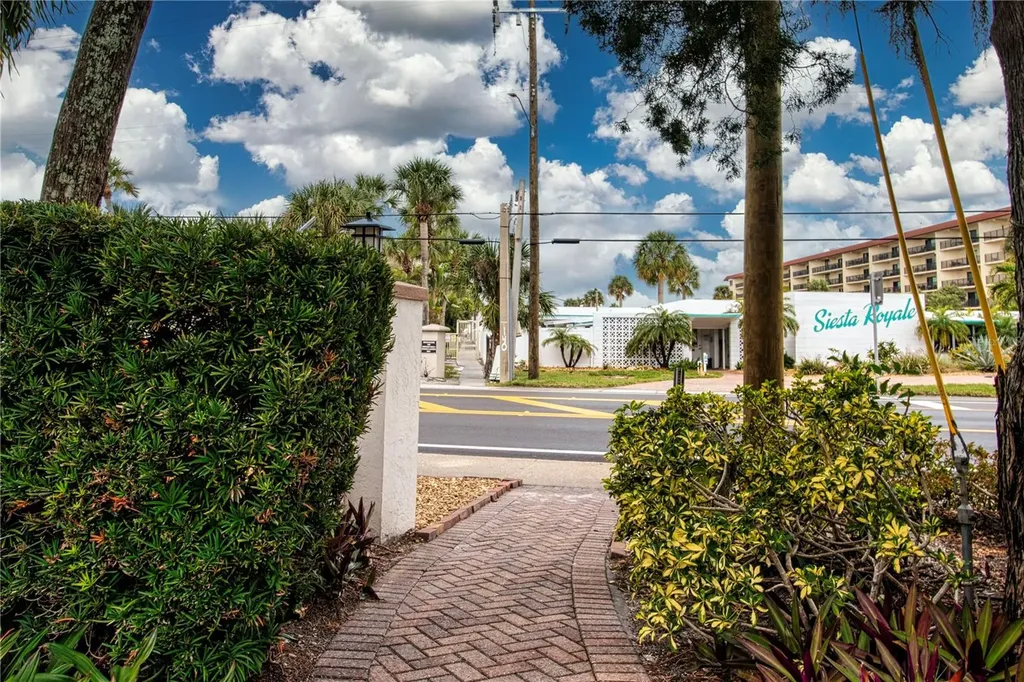 1500 Cove II Place Sarasota FL 34242
