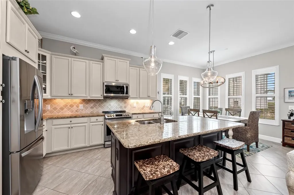 330 Compass Point Drive Bradenton FL 34209