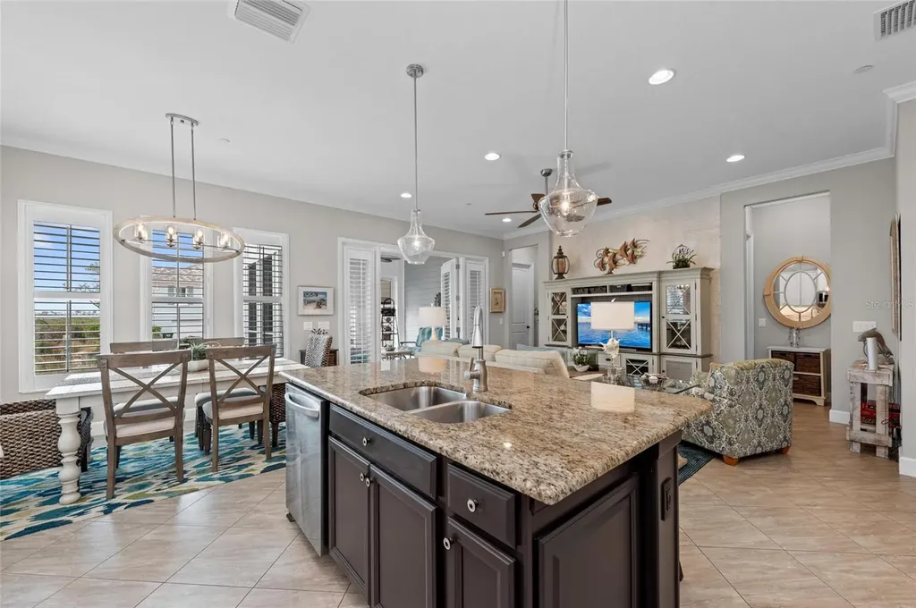 330 Compass Point Drive Bradenton FL 34209