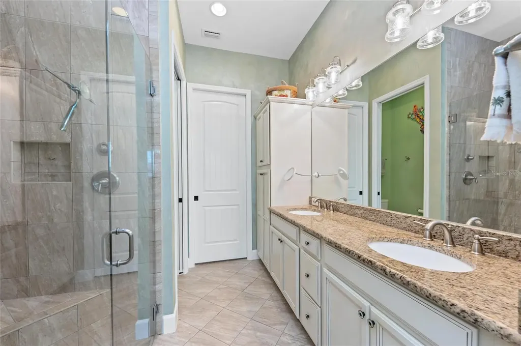 330 Compass Point Drive Bradenton FL 34209