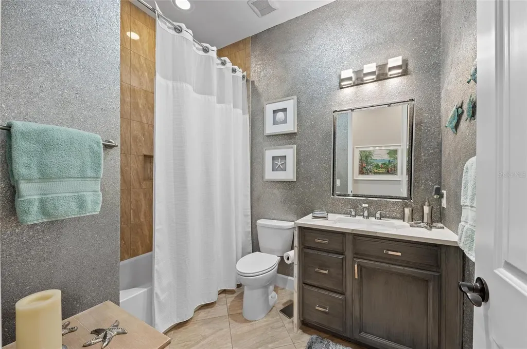 330 Compass Point Drive Bradenton FL 34209