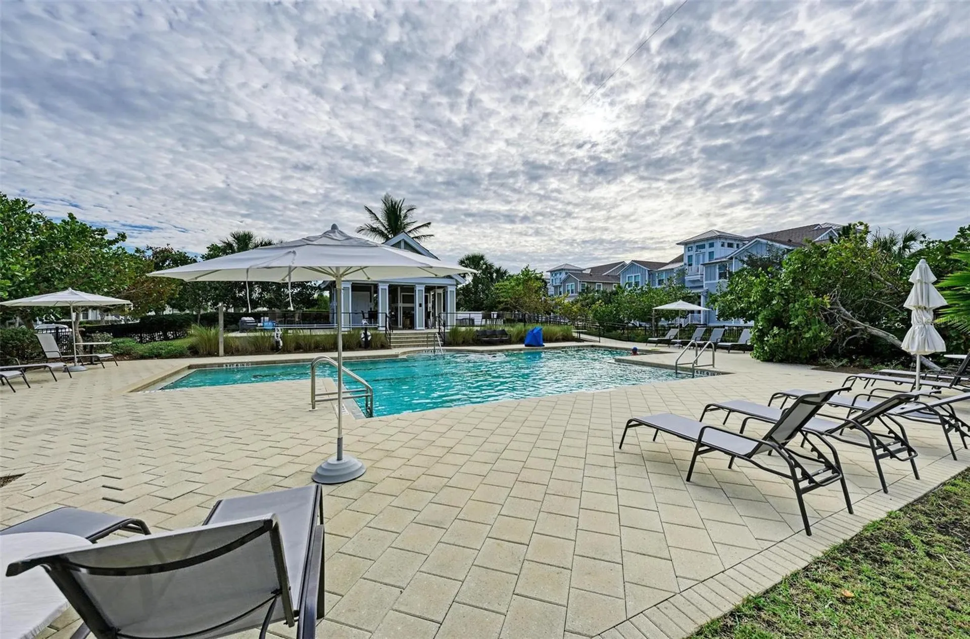 330 Compass Point Drive Bradenton FL 34209