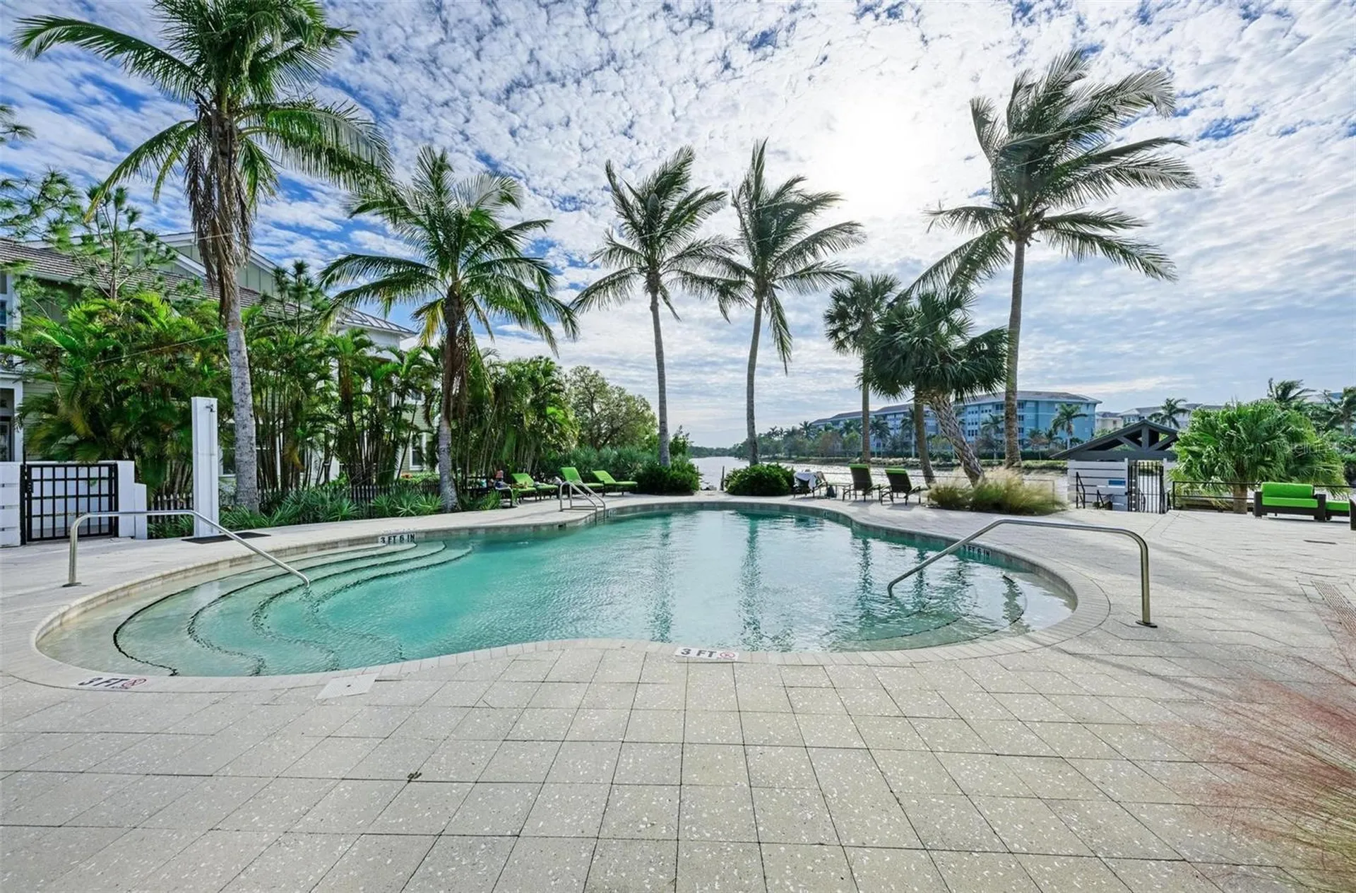 330 Compass Point Drive Bradenton FL 34209