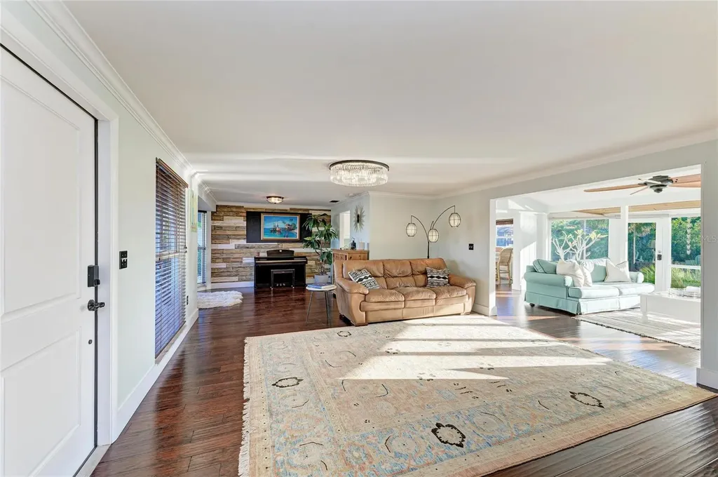 365 S Shore Drive Osprey FL 34229