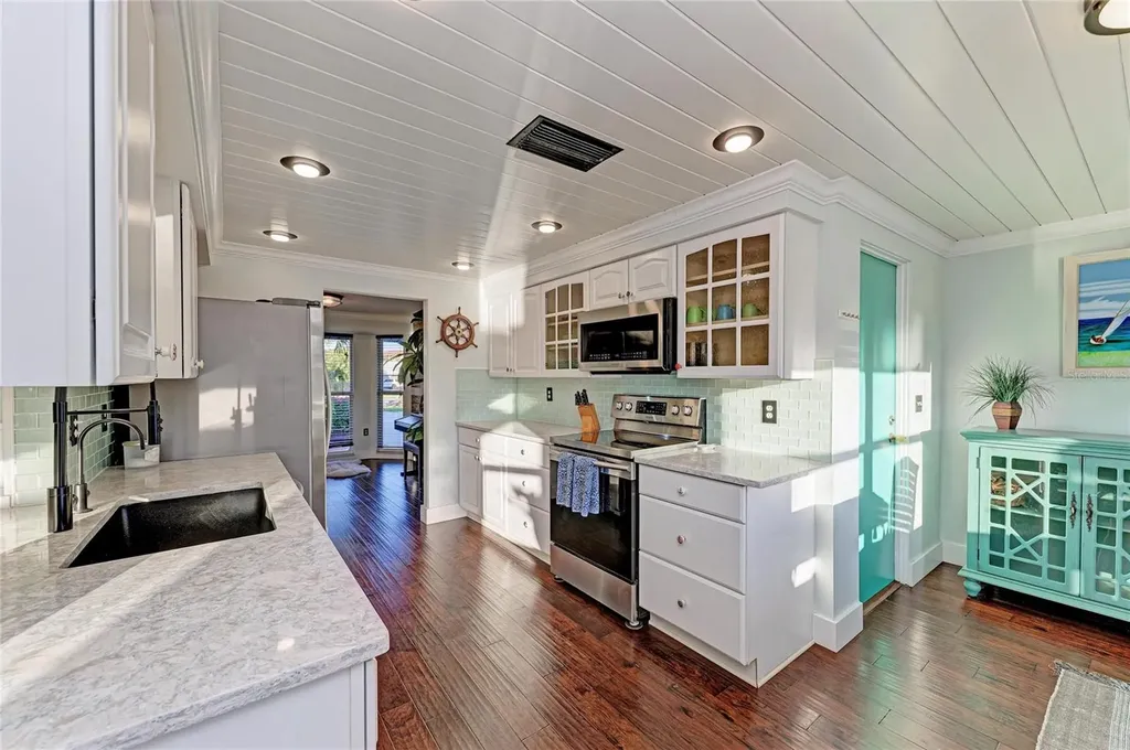 365 S Shore Drive Osprey FL 34229
