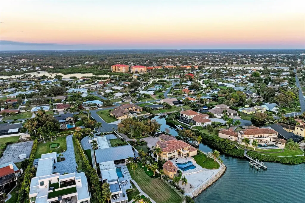365 S Shore Drive Osprey FL 34229