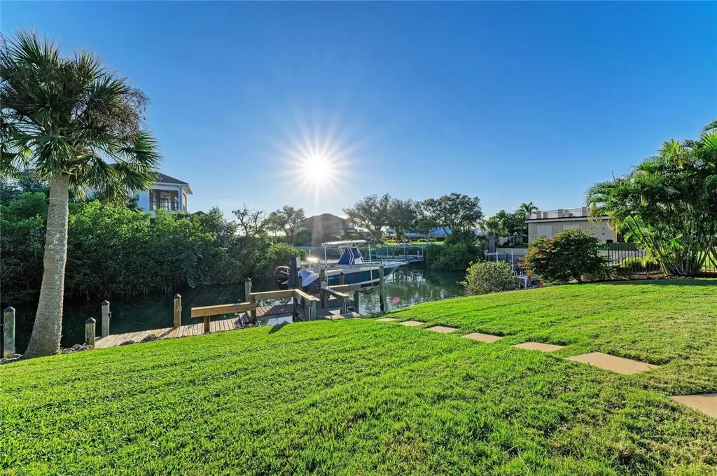 365 S Shore Drive Osprey FL 34229