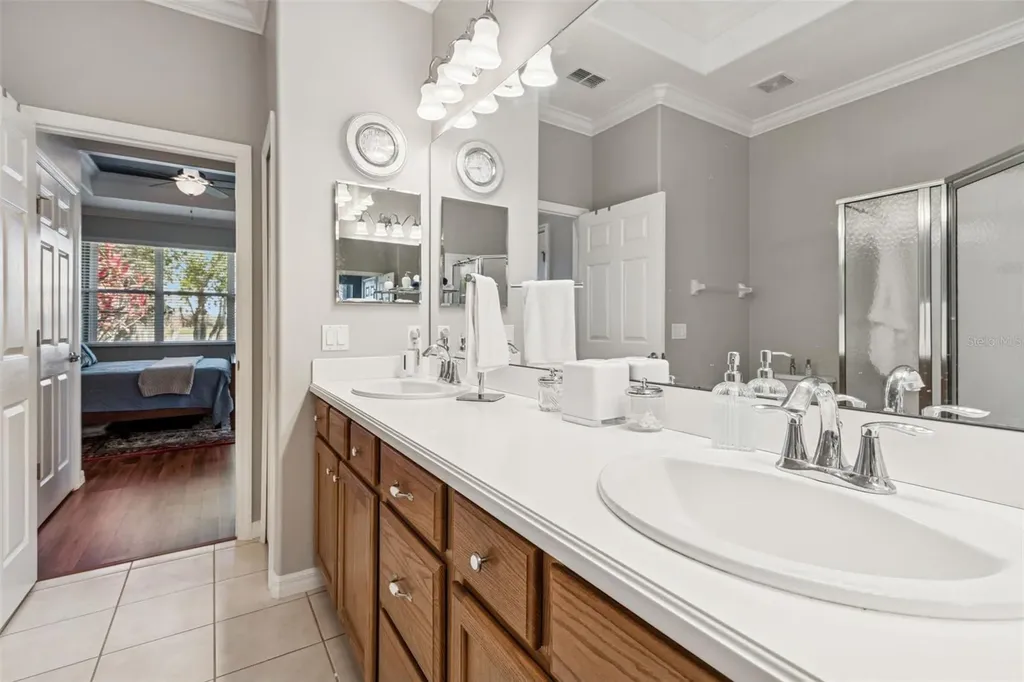 2376 Palm Tree Drive Kissimmee FL 34759