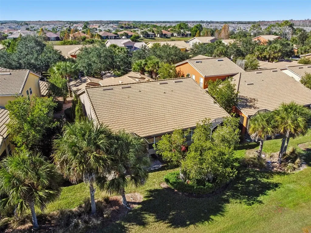 2376 Palm Tree Drive Kissimmee FL 34759