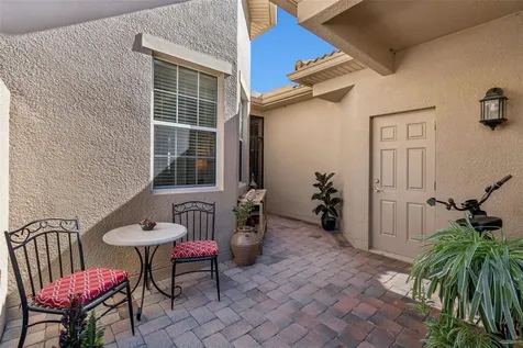 2376 Palm Tree Drive Kissimmee FL 34759