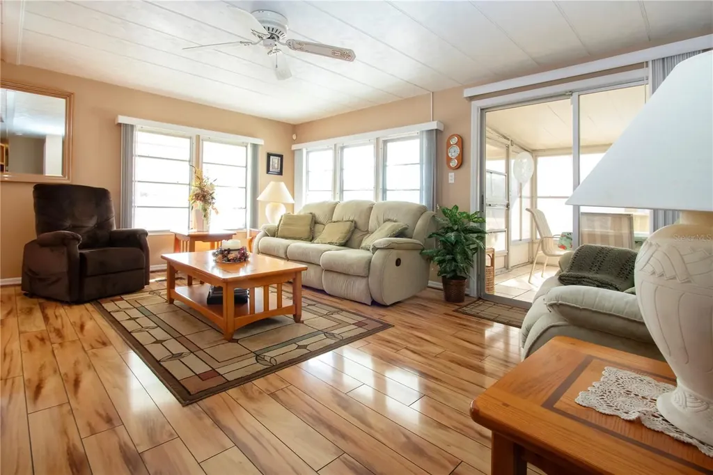 420 49th Street E Palmetto FL 34221