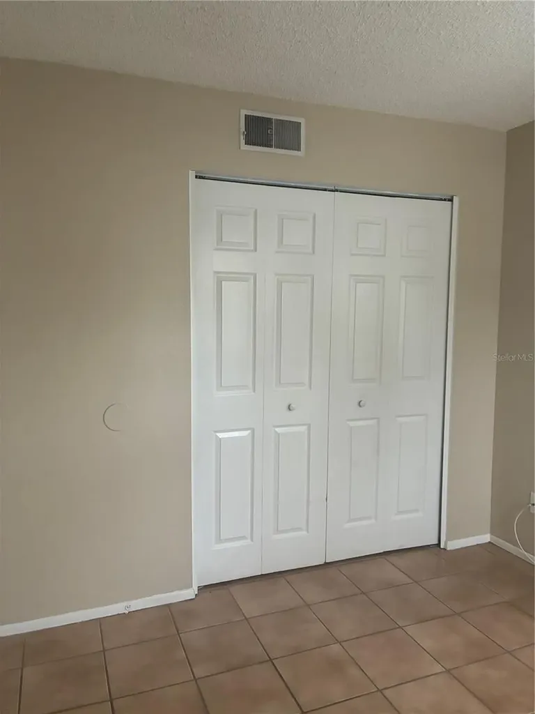 7193 E Bank Drive Tampa FL 33617